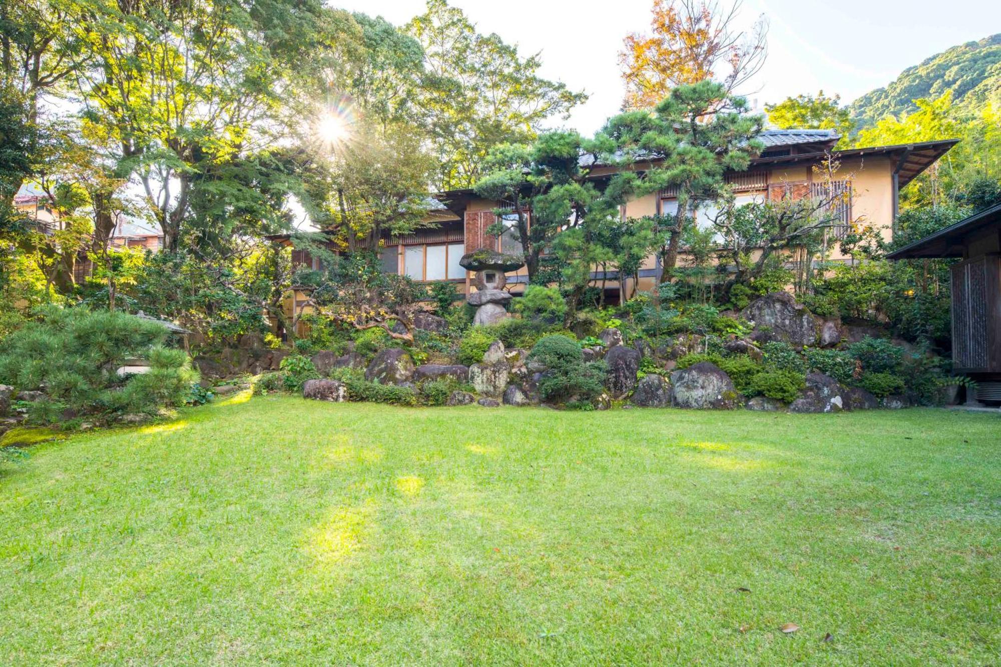 Koarashitei Hotell Atami  Exteriör bild